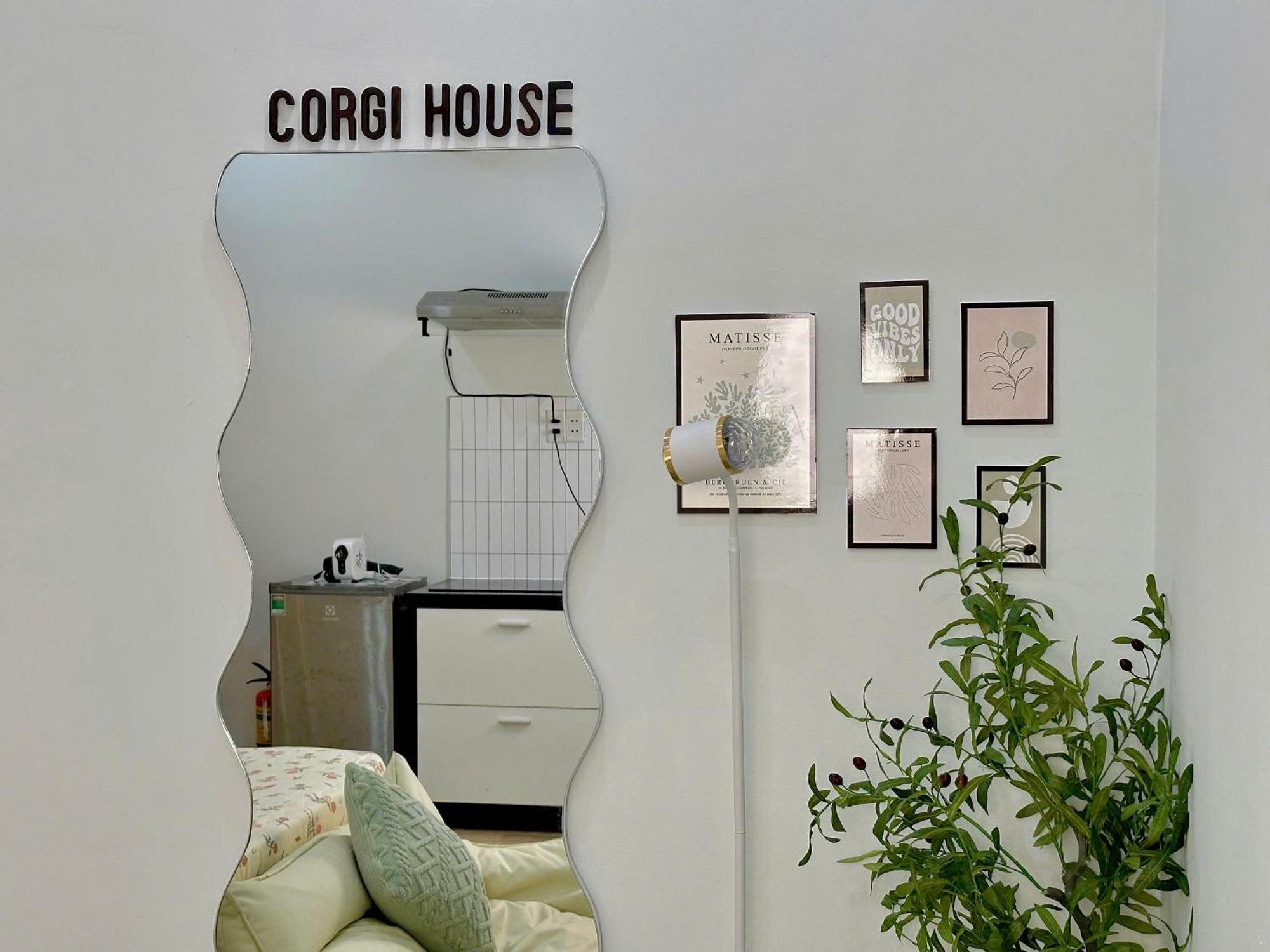 Corgi House Beachstay Danang Экстерьер фото
